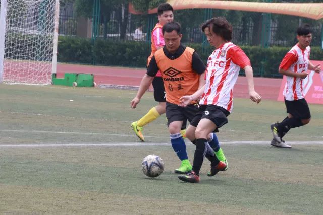 胡金秋31分12板孙铭徽17助攻 广厦逆转胜福建